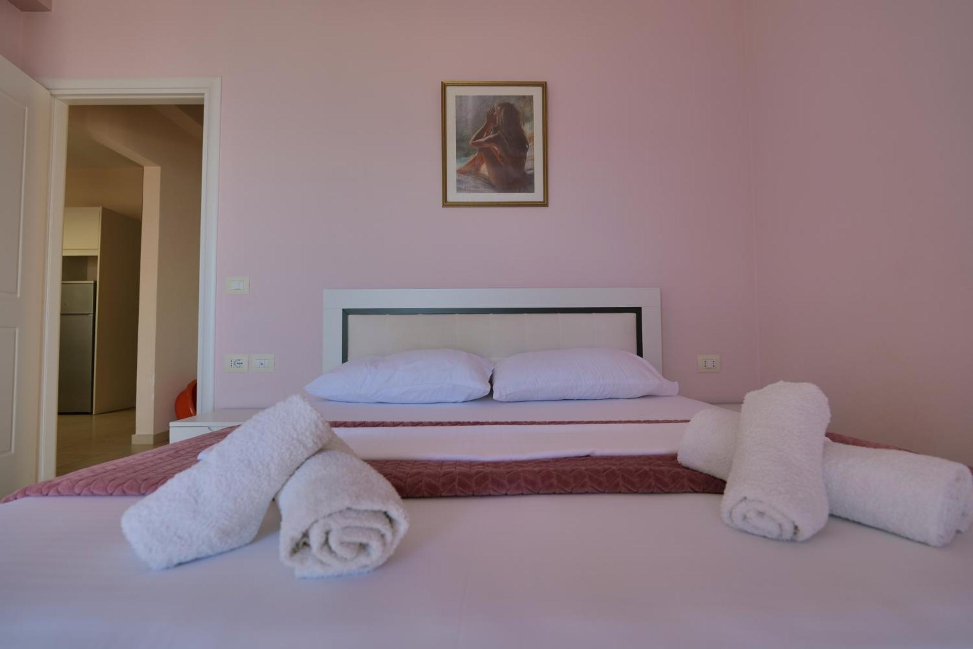 Noel Sea View Apartments Sarandë Exterior foto